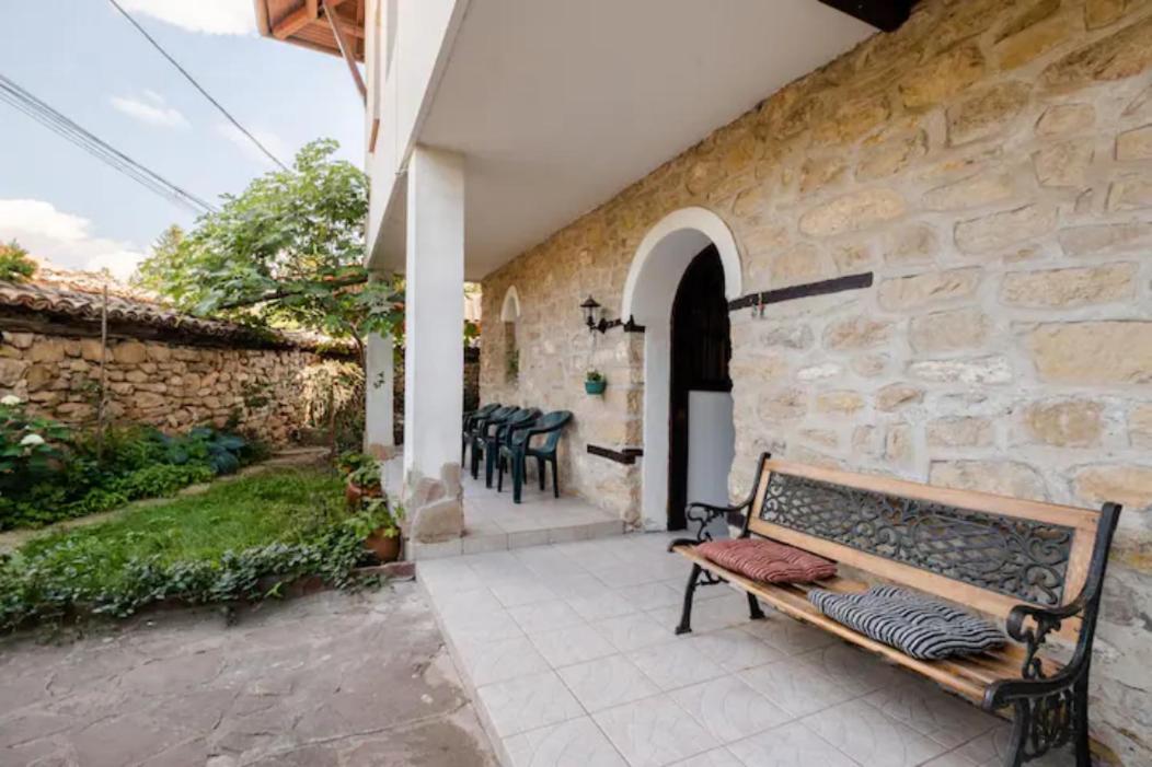 Guest House Geranium ارباناسي المظهر الخارجي الصورة