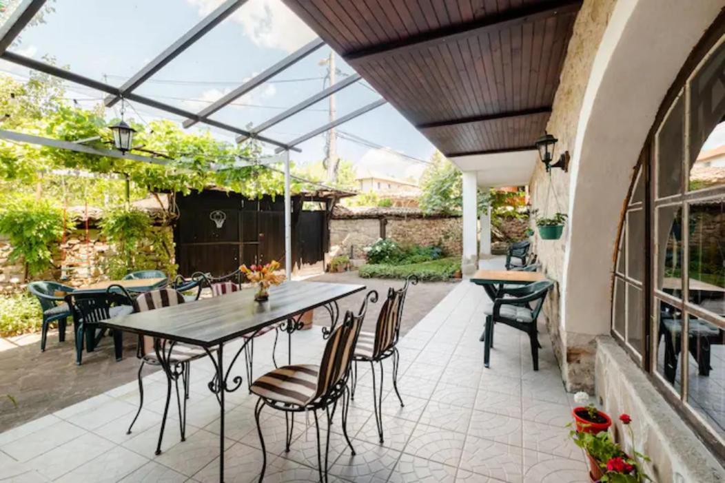 Guest House Geranium ارباناسي المظهر الخارجي الصورة