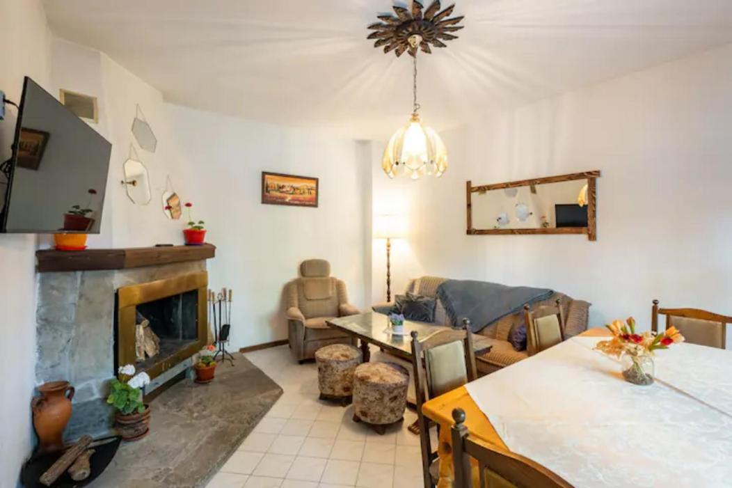 Guest House Geranium ارباناسي المظهر الخارجي الصورة